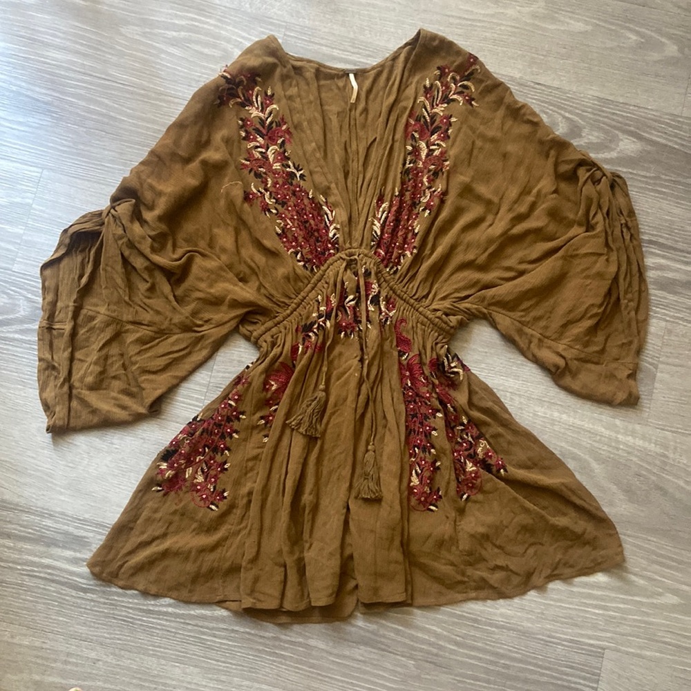 FREE PEOPLE dress with floral stitching